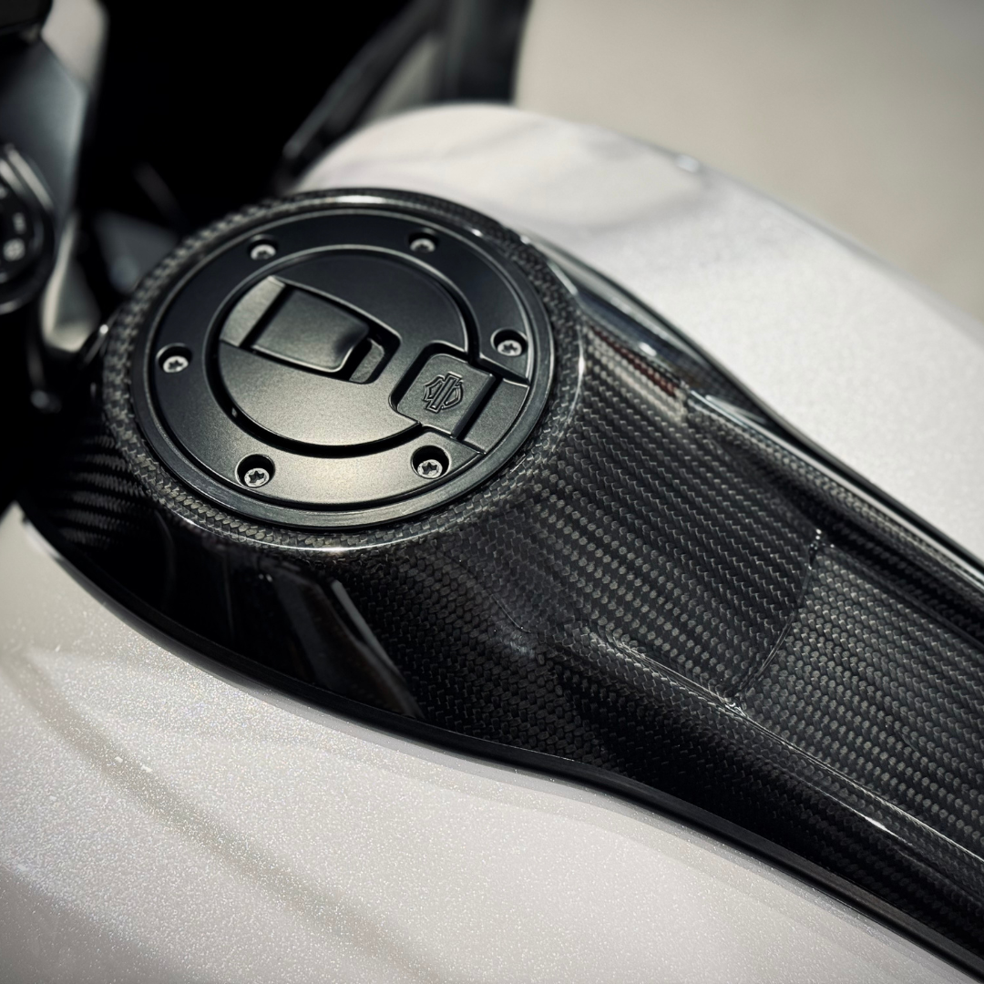 Harley-Davidson Carbon Fiber Touring Dash (2024)