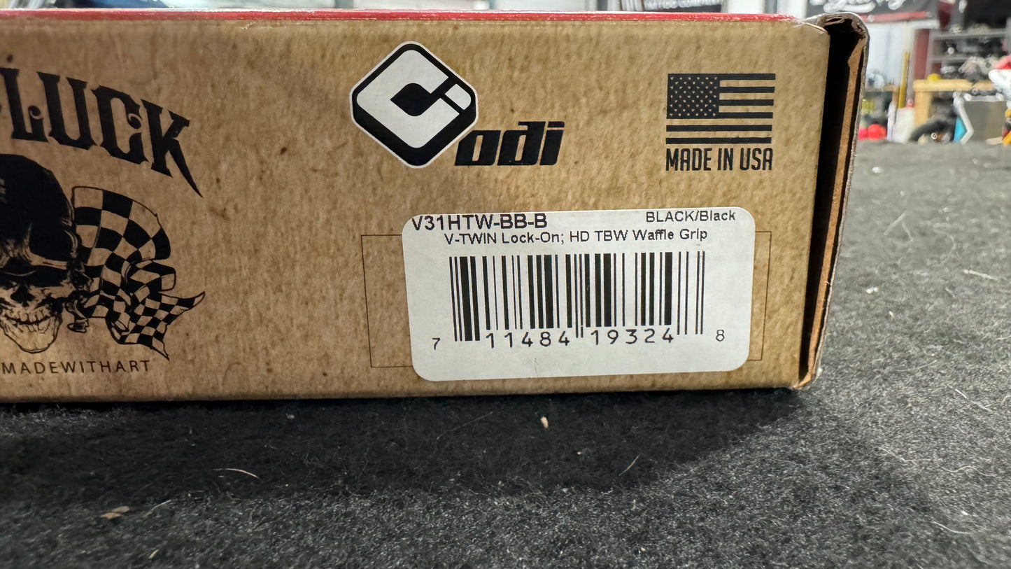 ODI Hart-Luck Signature V-Twin Lock-On™ Grips- Black