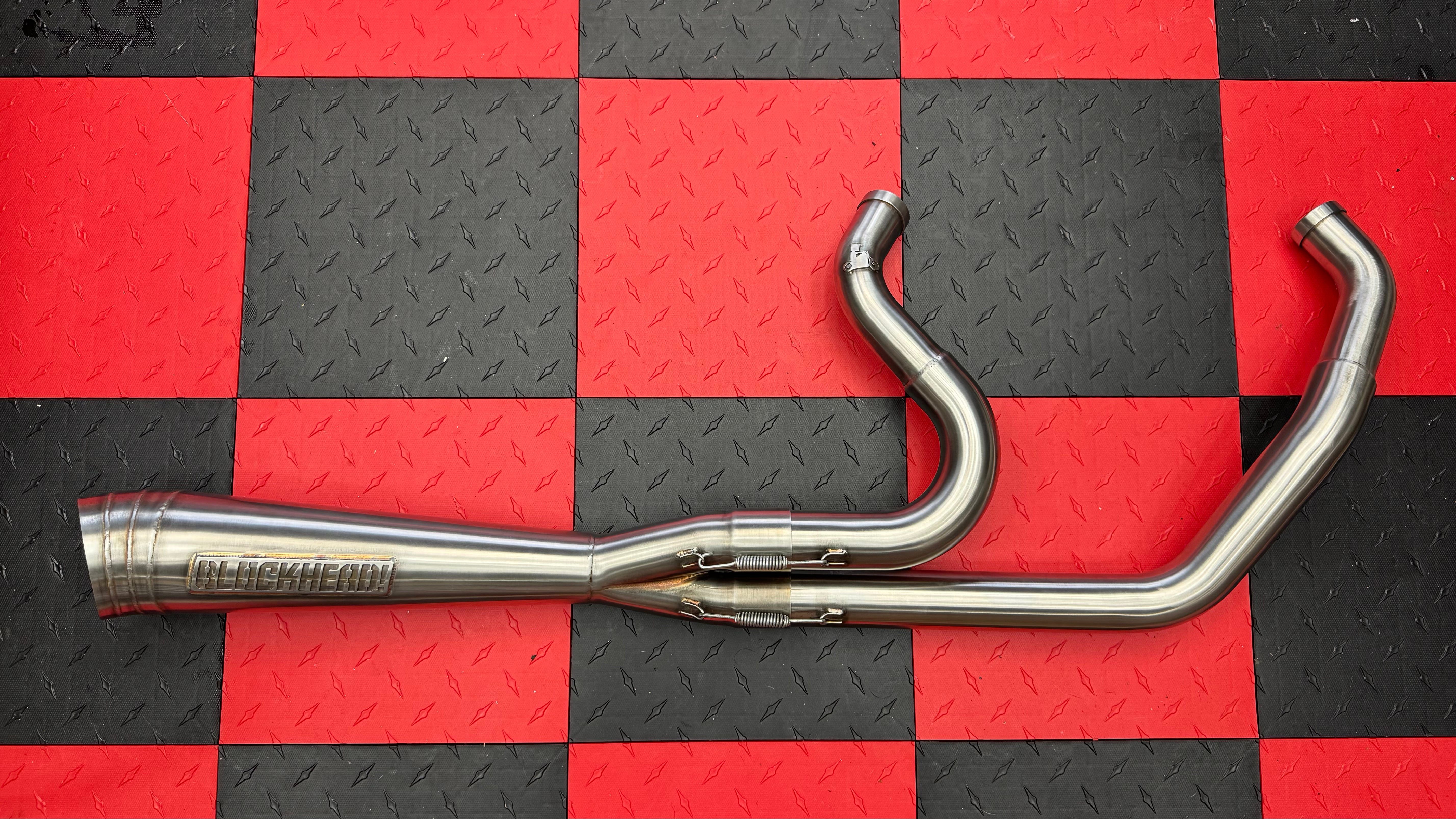 Harley-Davidson M8 Touring Exhaust (Bagger)